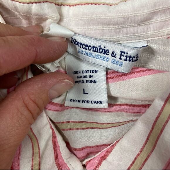 Abercrombie and Fitch, ladies button down stripe shirt - Picture 4 of 4